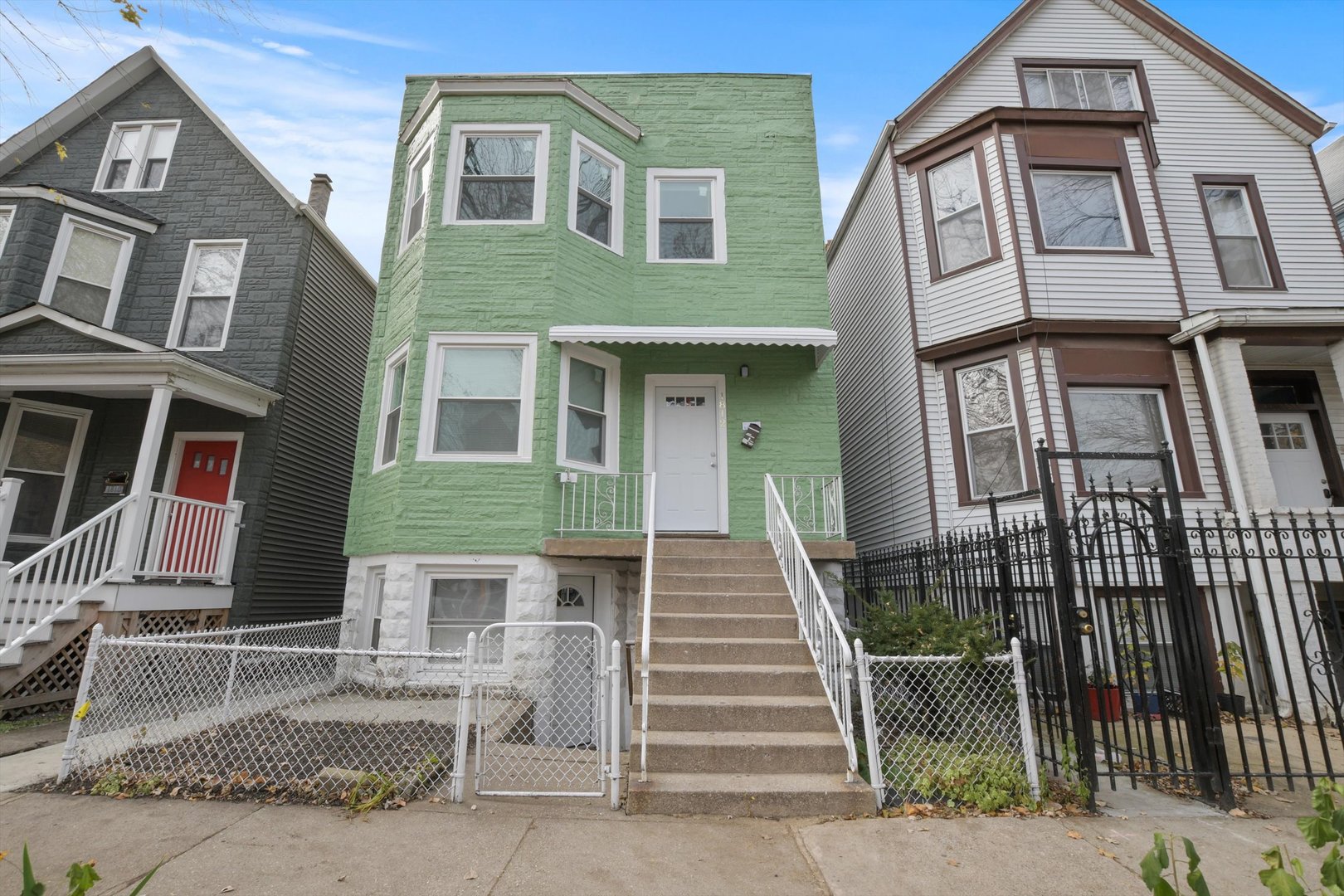 Amazing ROI potential for both owner occupied & investors in this newly renovated HOT Hermosa 3-unit