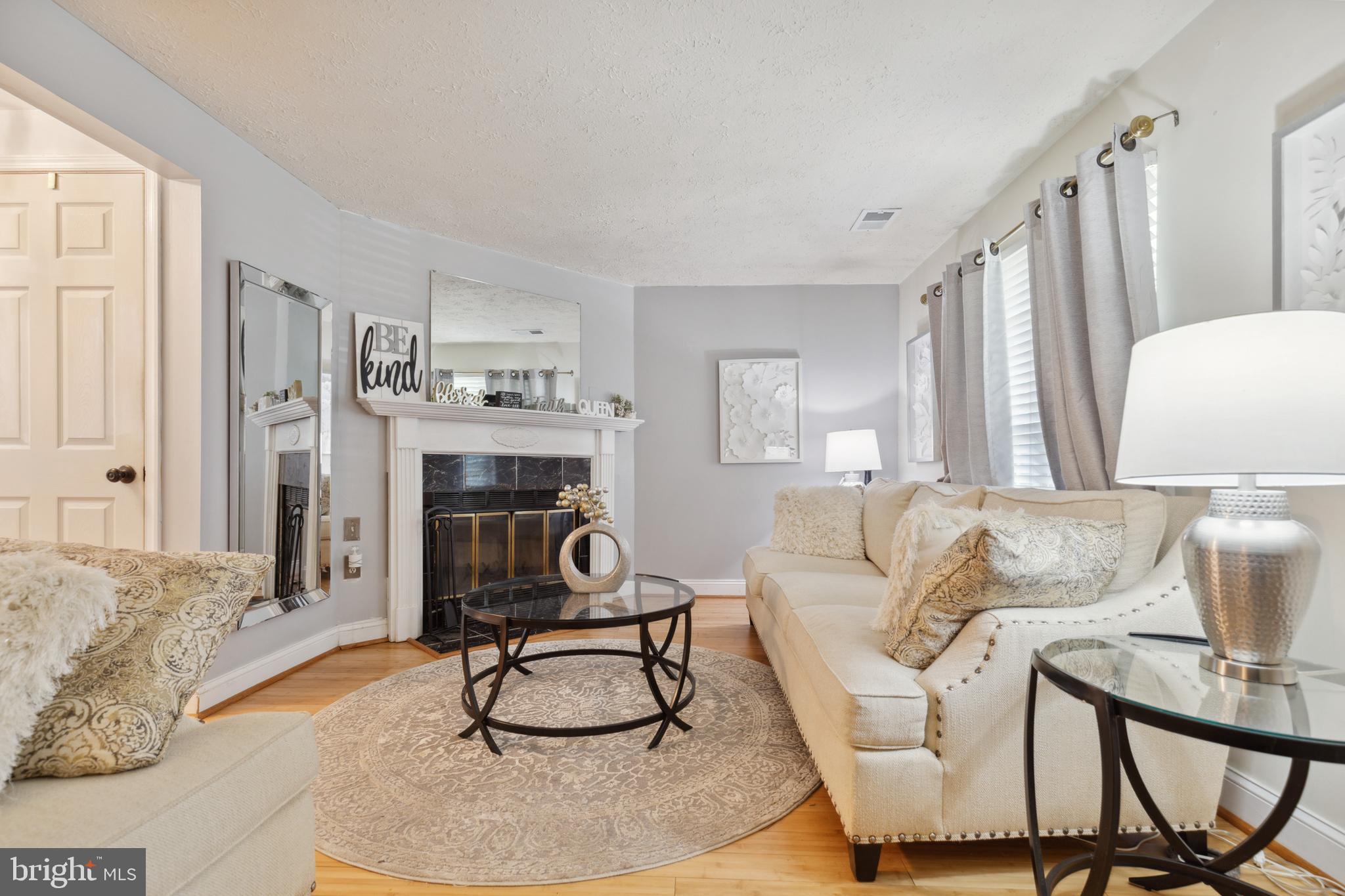 Welcome to 14406 Marlborough Drive where cozy meets sophistication.

Tastefully updated 3 Bedroom 1.